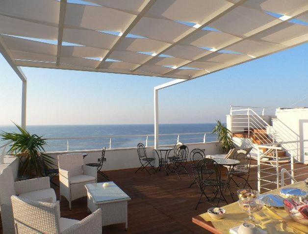 B&B Finestra Sul Mare Галиполи Екстериор снимка